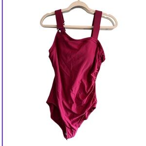 Aqua Green NWT Women’s One-Piece Swimsuit in Maroon Color Size XL